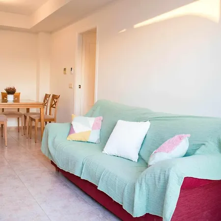 Apartment Atico Con Vistas Al Castillo Al Lado Del Mar