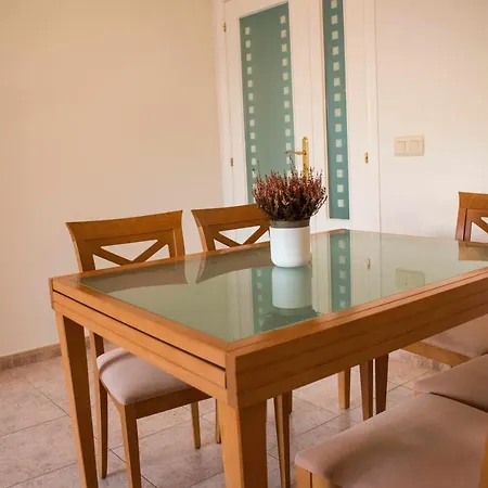 Apartment Atico Con Vistas Al Castillo Al Lado Del Mar *