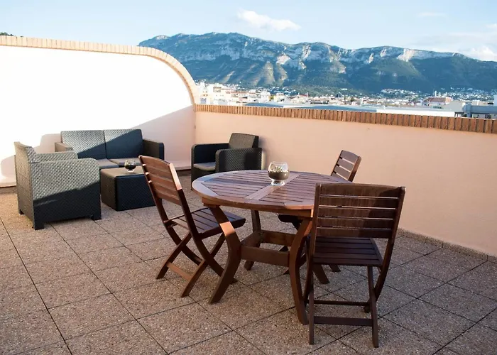 Atico Con Vistas Al Castillo Al Lado Del Mar Апартаменты Дения