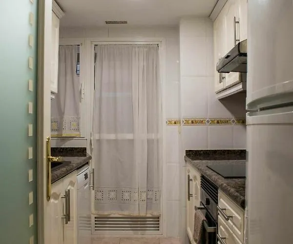 Atico Con Vistas Al Castillo Al Lado Del Mar * Дения