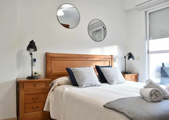 Atico Con Vistas Al Castillo Al Lado Del Mar * Дения